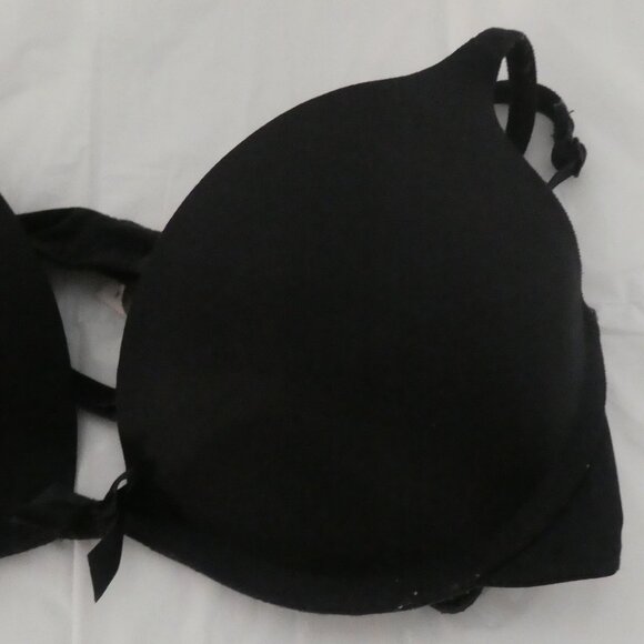 LA SENZA - Perfectly Me | 34B | Black Push-Up Bra With Bow - Picture 5 of 10